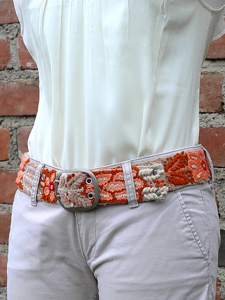 Wool embroidered belt Monochromatic Brick