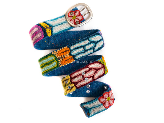 Florcita embroidered belt blue